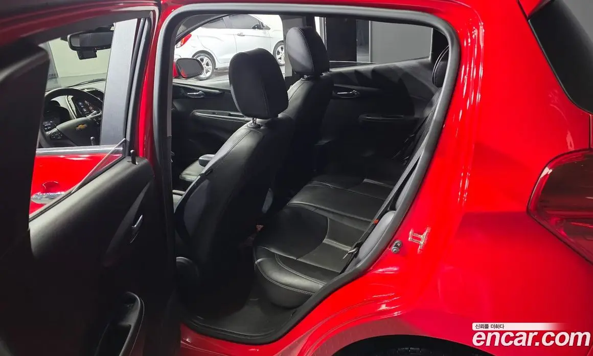 Chevrolet Spark 2018 1.0 автомат (гидро), фото 11