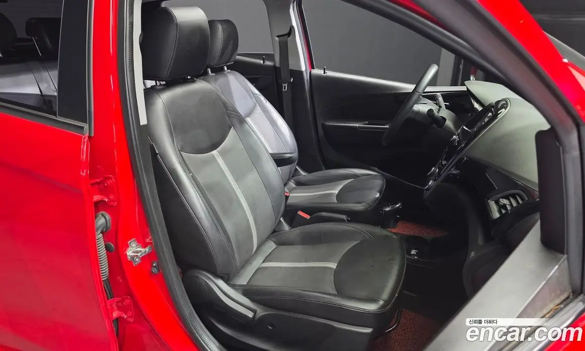 Chevrolet Spark 2018 1.0 автомат (гидро), фото 12