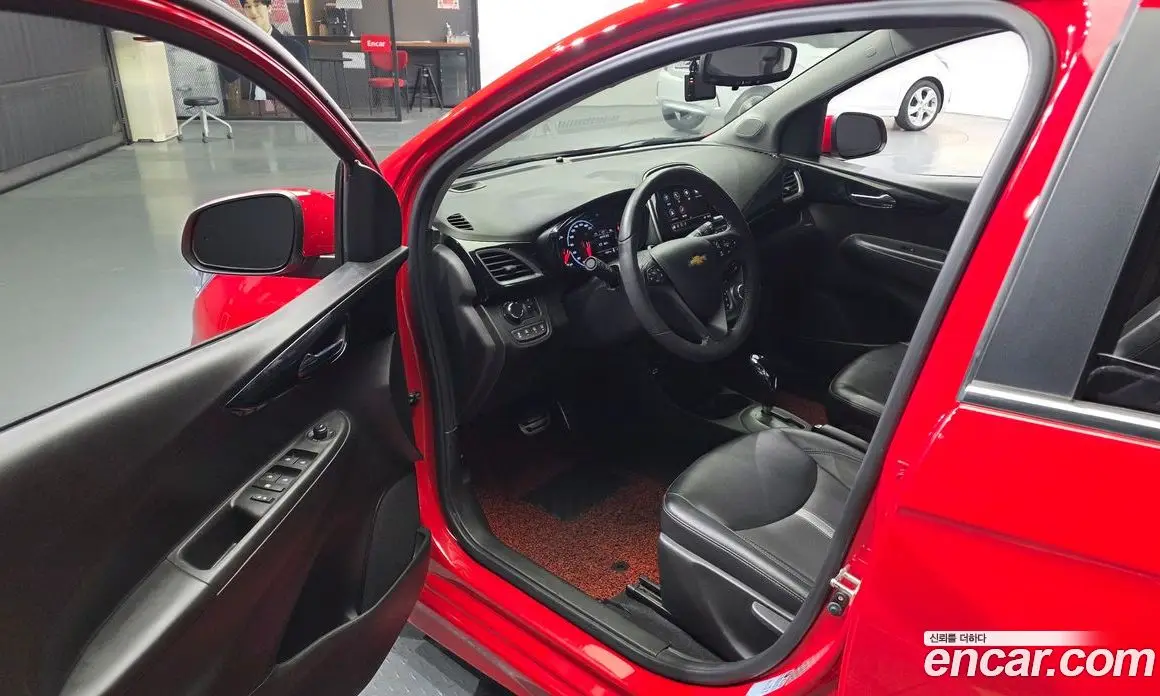 Chevrolet Spark 2018 1.0 автомат (гидро), фото 10
