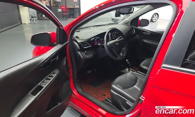 Chevrolet Spark 2018 1.0 автомат (гидро), миниатюра 10