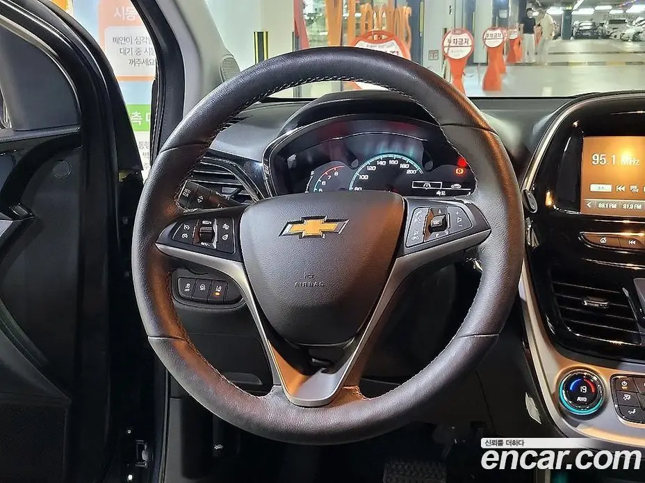 Chevrolet Spark 2018 1.0 автомат (гидро), фото 9 Chevrolet Spark 2018 1.0 автомат (гидро), фото 9