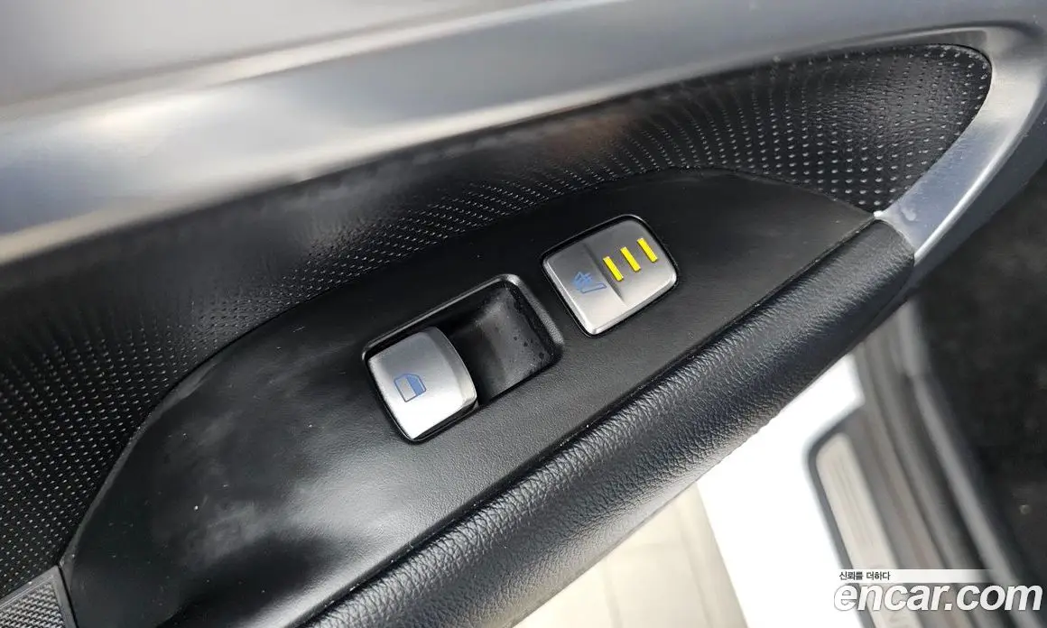 Genesis G70 2018 2.0 автомат (гидро), фото 19