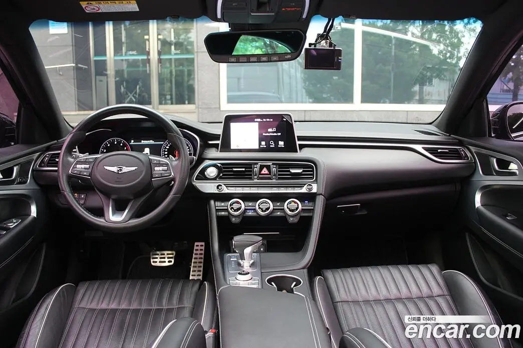 Genesis G70 2019 3.3 автомат (гидро), фото 7 Genesis G70 2019 3.3 автомат (гидро), фото 7