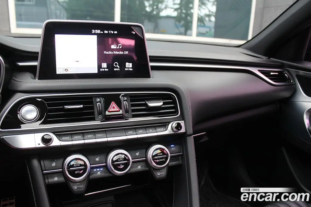 Genesis G70 2019 3.3 автомат (гидро), фото 10 Genesis G70 2019 3.3 автомат (гидро), фото 10