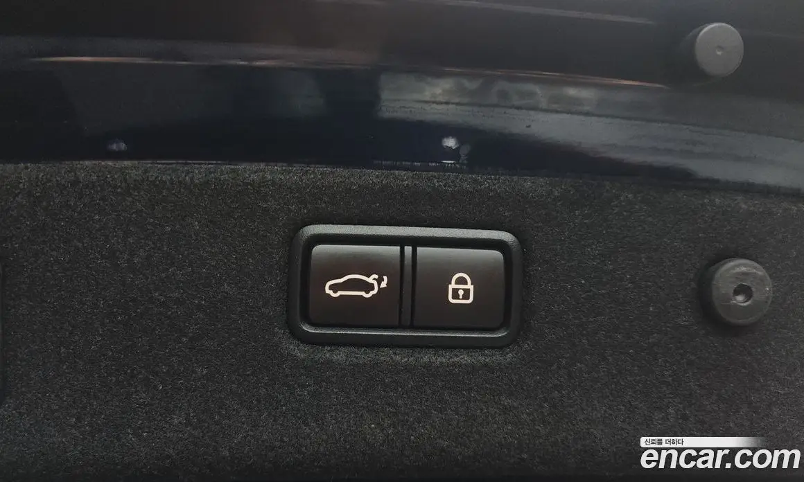 Genesis G70 2019 2.0 автомат (гидро), фото 18 Genesis G70 2019 2.0 автомат (гидро), фото 18