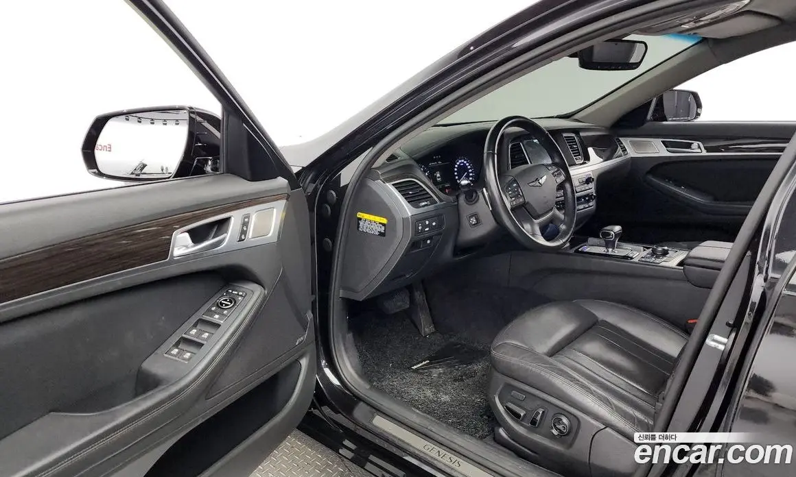 Genesis G80 2017 3.8 автомат (гидро), фото 10 Genesis G80 2017 3.8 автомат (гидро), фото 10