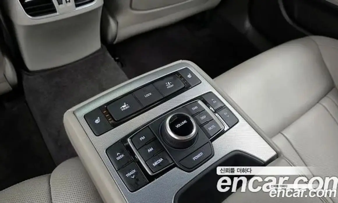 Genesis G80 2019 3.3 автомат (гидро), фото 18 Genesis G80 2019 3.3 автомат (гидро), фото 18