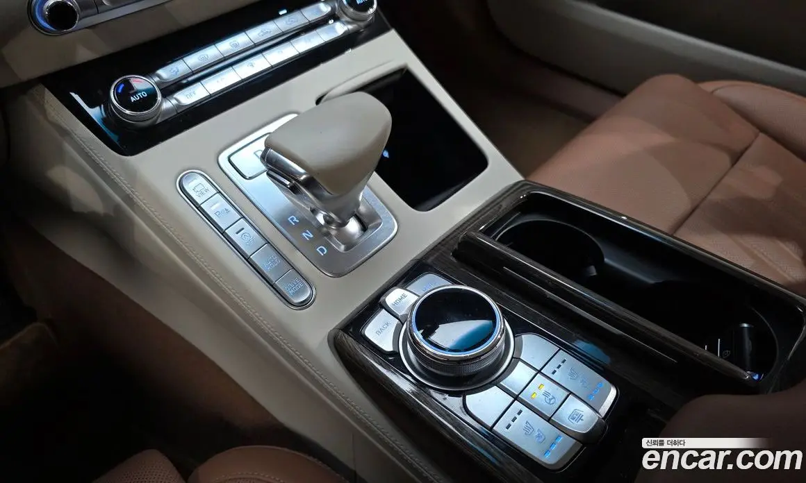 Genesis G90 2020 3.8 автомат (гидро), фото 8 Genesis G90 2020 3.8 автомат (гидро), фото 8