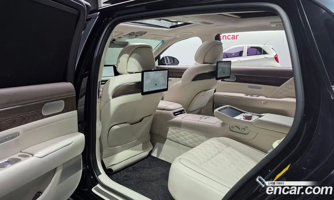 Genesis G90 2023 3.5 автомат (гидро), фото 11 Genesis G90 2023 3.5 автомат (гидро), фото 11