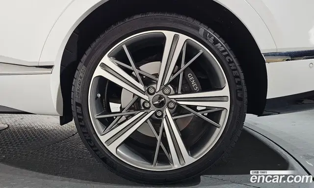 Genesis GV80 2023 2.5 автомат (гидро), миниатюра 4 Genesis GV80 2023 2.5 автомат (гидро), миниатюра 4