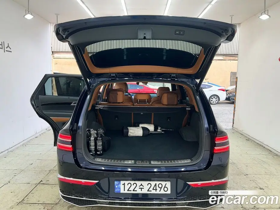 Genesis GV80 2024 2.5 автомат (гидро), фото 13 Genesis GV80 2024 2.5 автомат (гидро), фото 13