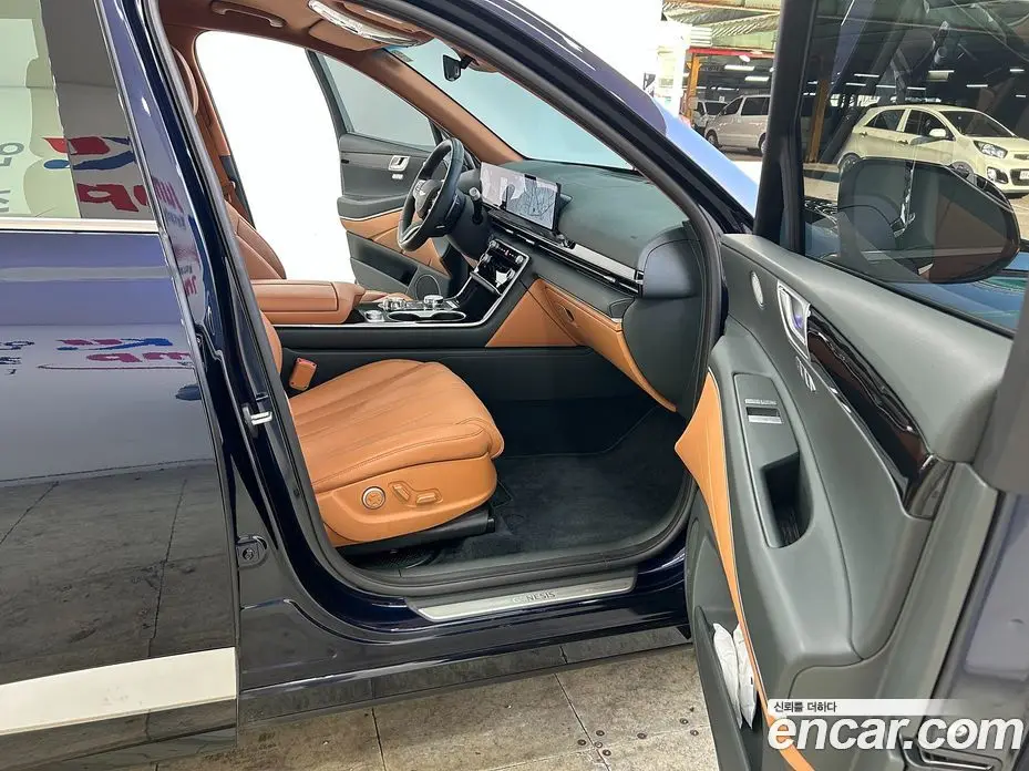 Genesis GV80 2024 2.5 автомат (гидро), фото 14 Genesis GV80 2024 2.5 автомат (гидро), фото 14