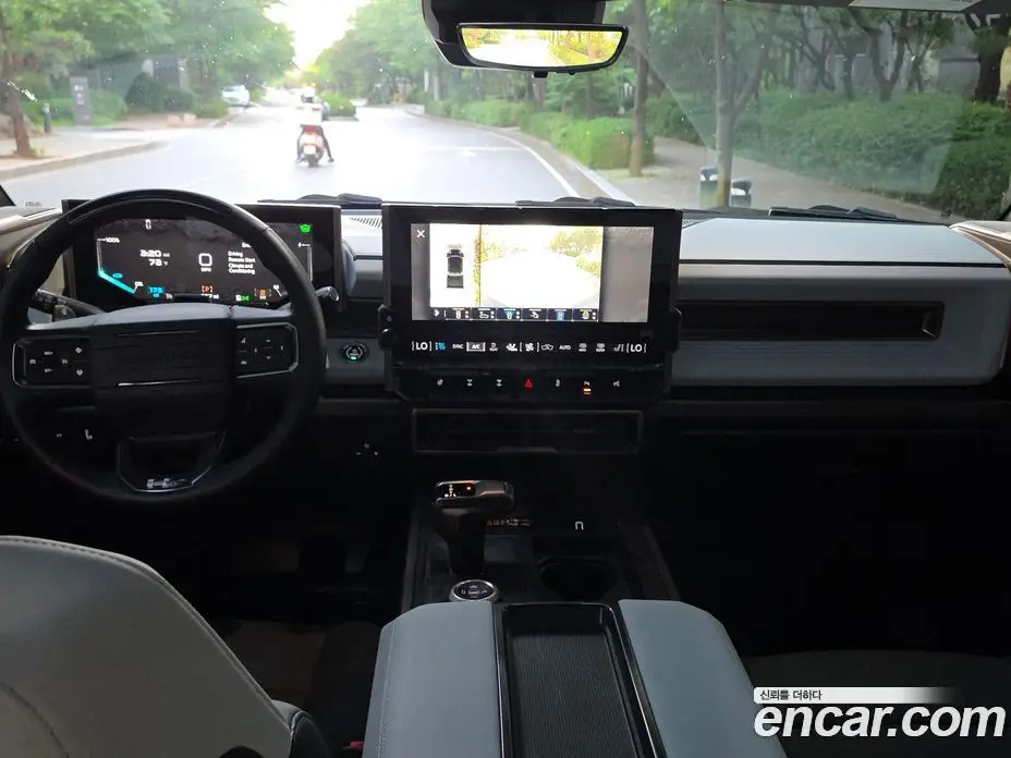GMC Hummer EV 2024 5.0 автомат (гидро), фото 17 GMC Hummer EV 2024 5.0 автомат (гидро), фото 17
