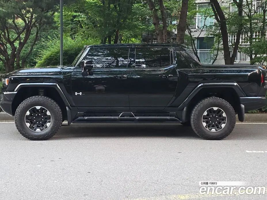 GMC Hummer EV 2024 5.0 автомат (гидро), фото 3 GMC Hummer EV 2024 5.0 автомат (гидро), фото 3
