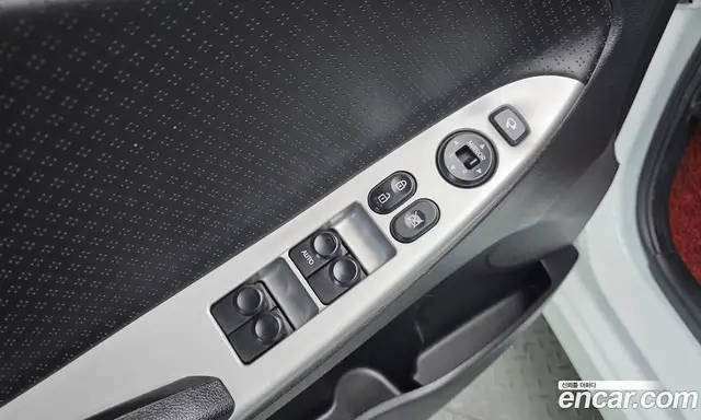 Hyundai Accent 2012 1.6 автомат (гидро), миниатюра 12