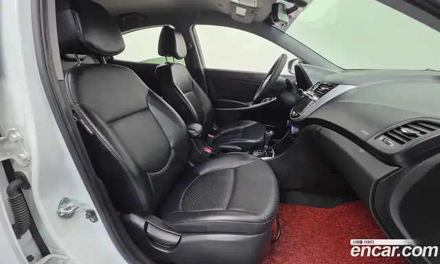 Hyundai Accent 2012 1.6 автомат (гидро), миниатюра 10