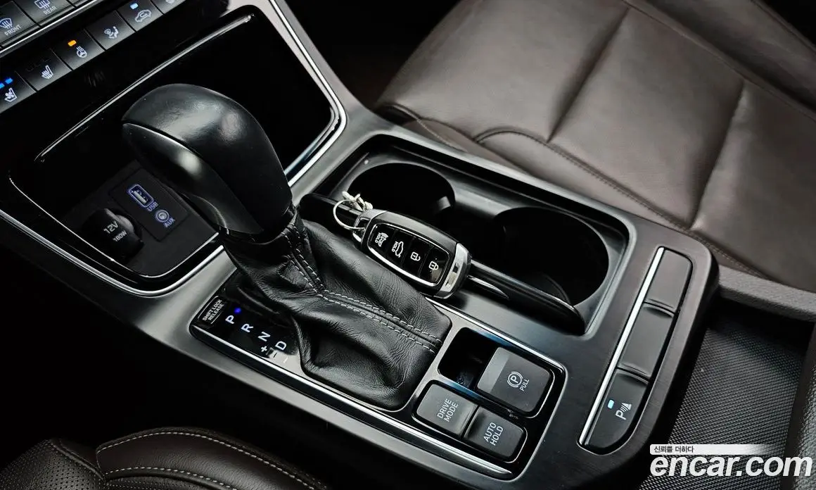 Hyundai Grandeur 2017 2.4 автомат (гидро), фото 9 Hyundai Grandeur 2017 2.4 автомат (гидро), фото 9