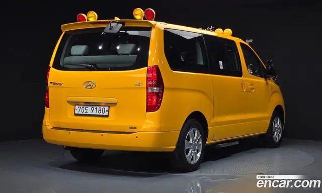 Hyundai Starex 2019 2.5 автомат (гидро), миниатюра 2