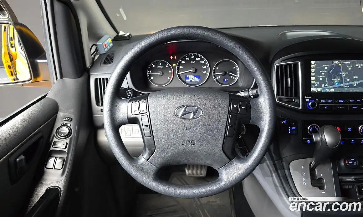 Hyundai Starex 2019 2.5 автомат (гидро), фото 13