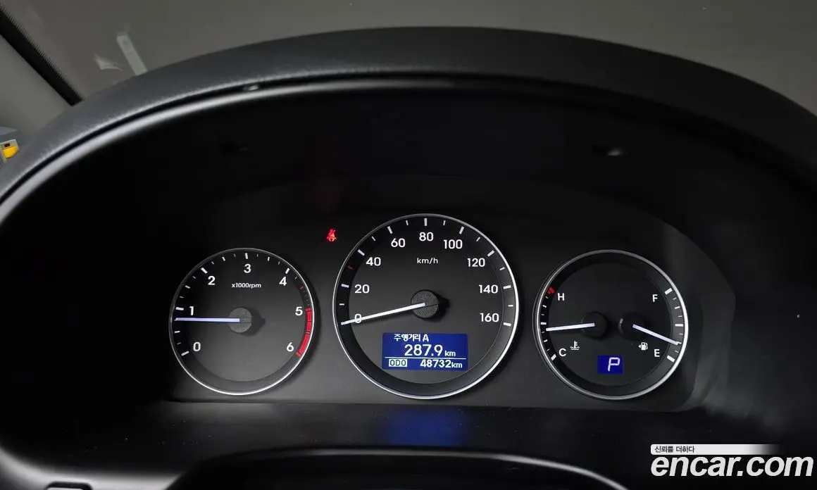 Hyundai Starex 2019 2.5 автомат (гидро), фото 8