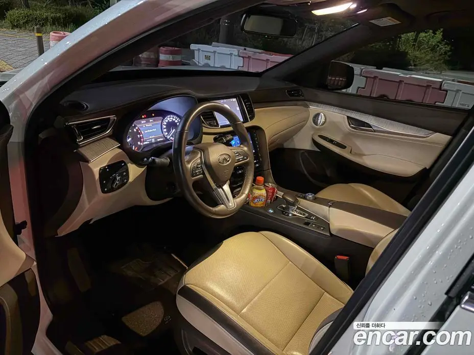 Infiniti QX50 2019 2.0 автомат (гидро), фото 16