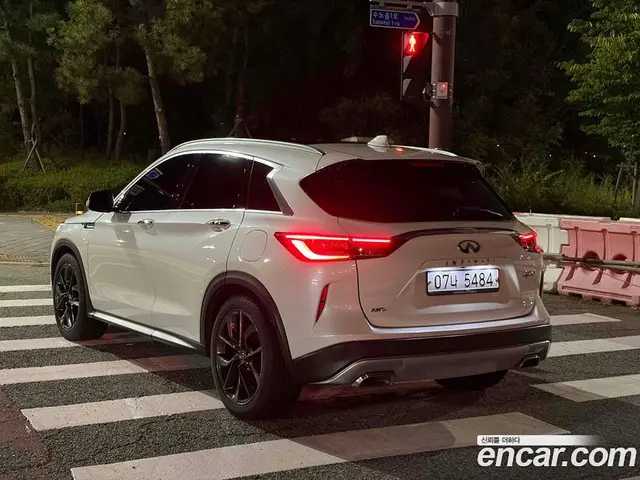 Infiniti QX50 2019 2.0 автомат (гидро), миниатюра 6