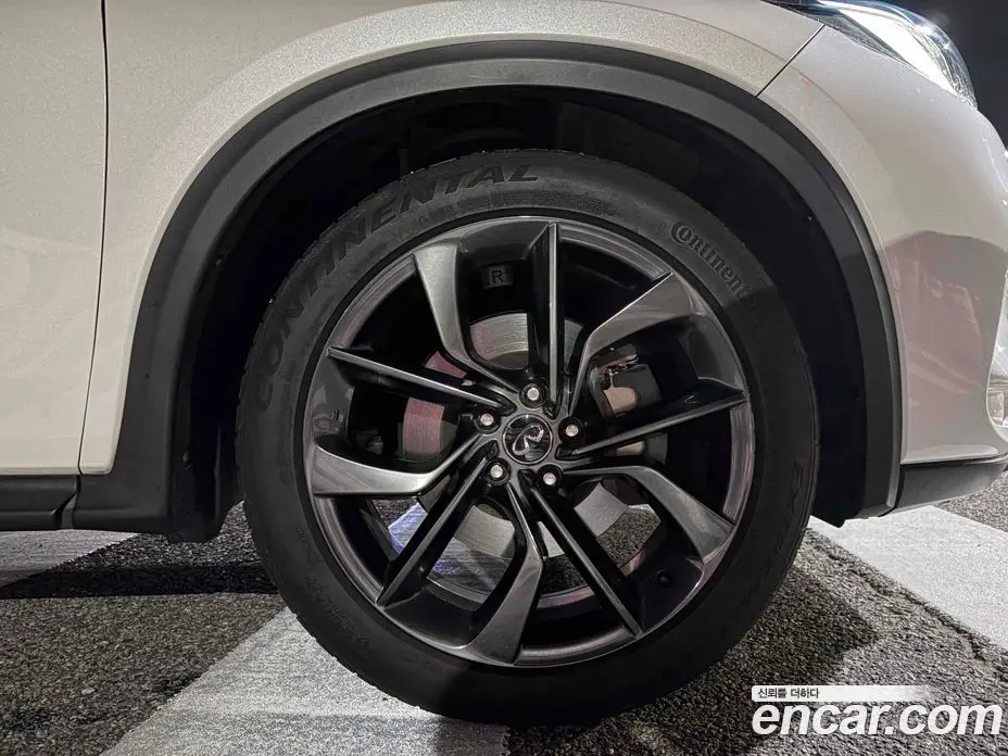 Infiniti QX50 2019 2.0 автомат (гидро), фото 9
