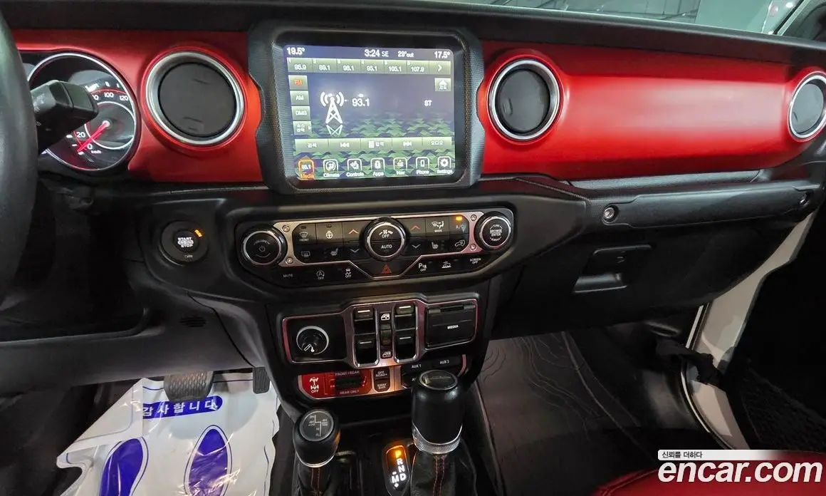 Jeep Gladiator 2021 3.6 автомат (гидро), фото 15 Jeep Gladiator 2021 3.6 автомат (гидро), фото 15