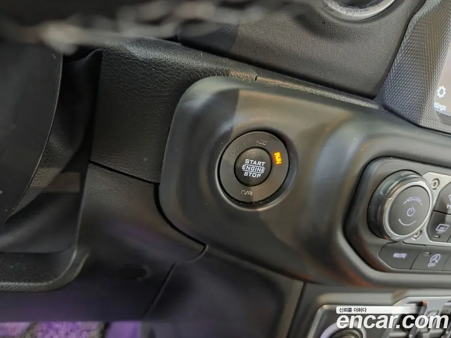 Jeep Wrangler 2021 2.0 автомат (гидро), фото 14