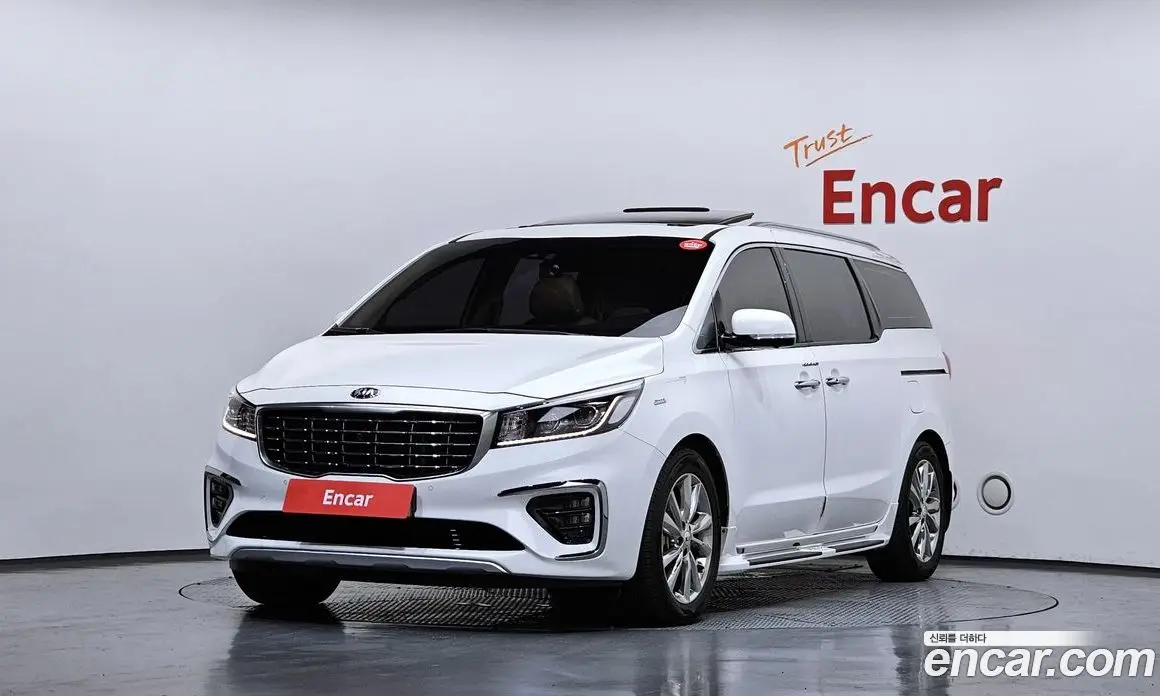 Kia Carnival 2019 2.2 автомат (гидро), фото 1 Kia Carnival 2019 2.2 автомат (гидро), фото 1