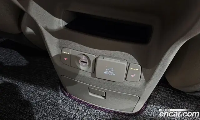 Kia Carnival 2019 2.2 автомат (гидро), миниатюра 11 Kia Carnival 2019 2.2 автомат (гидро), миниатюра 11