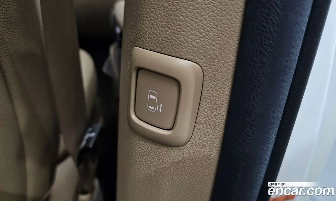 Kia Carnival 2019 2.2 автомат (гидро), фото 16 Kia Carnival 2019 2.2 автомат (гидро), фото 16