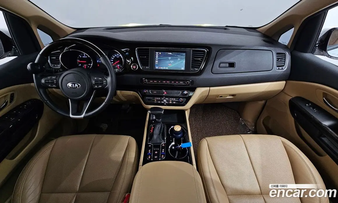 Kia Carnival 2019 2.2 автомат (гидро), фото 7 Kia Carnival 2019 2.2 автомат (гидро), фото 7