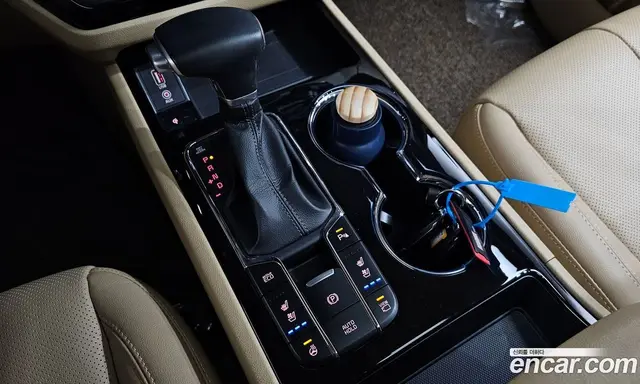 Kia Carnival 2019 2.2 автомат (гидро), миниатюра 9 Kia Carnival 2019 2.2 автомат (гидро), миниатюра 9