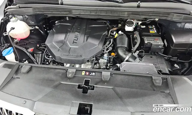 Kia Carnival 2023 2.2 автомат (гидро), миниатюра 6