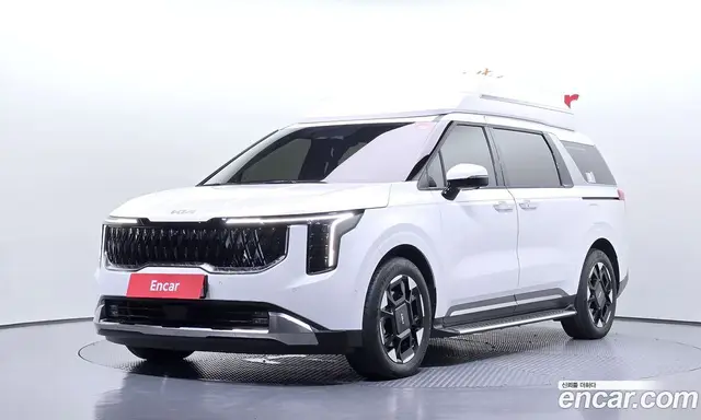 Kia Carnival, 2024, 44 956 км