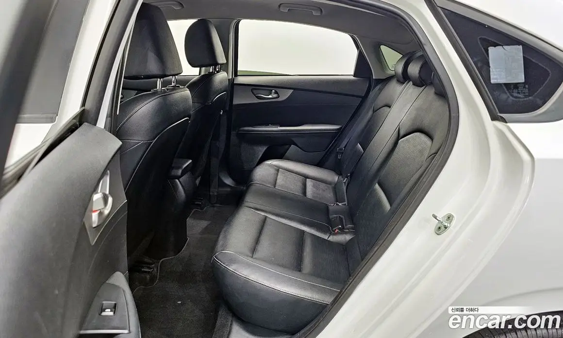 Kia K3 2020 1.6 автомат (гидро), фото 11 Kia K3 2020 1.6 автомат (гидро), фото 11