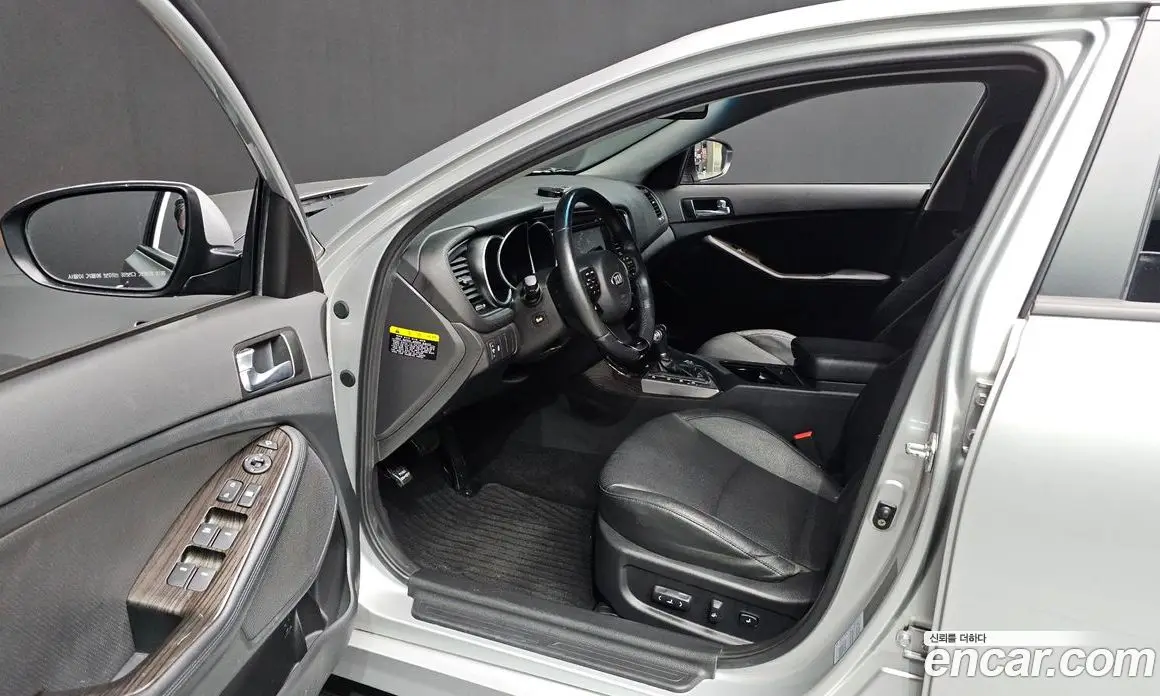 Kia K5 (Optima) 2014 2.0 автомат (гидро), фото 10 Kia K5 (Optima) 2014 2.0 автомат (гидро), фото 10