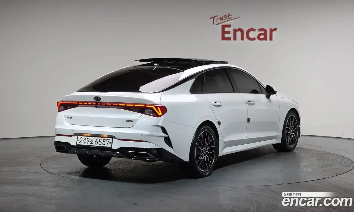 Kia K5 (Optima) 2020 1.6 автомат (гидро), фото 1 Kia K5 (Optima) 2020 1.6 автомат (гидро), фото 1