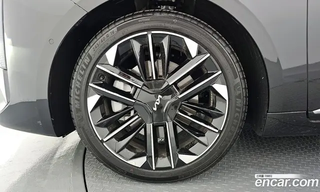 Kia K8 2026 2.5 автомат (гидро), миниатюра 5