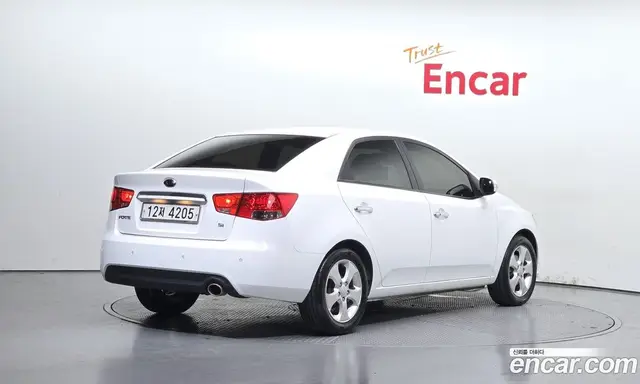 Kia Porte 2008 1.6 автомат (гидро), миниатюра 2 Kia Porte 2008 1.6 автомат (гидро), миниатюра 2