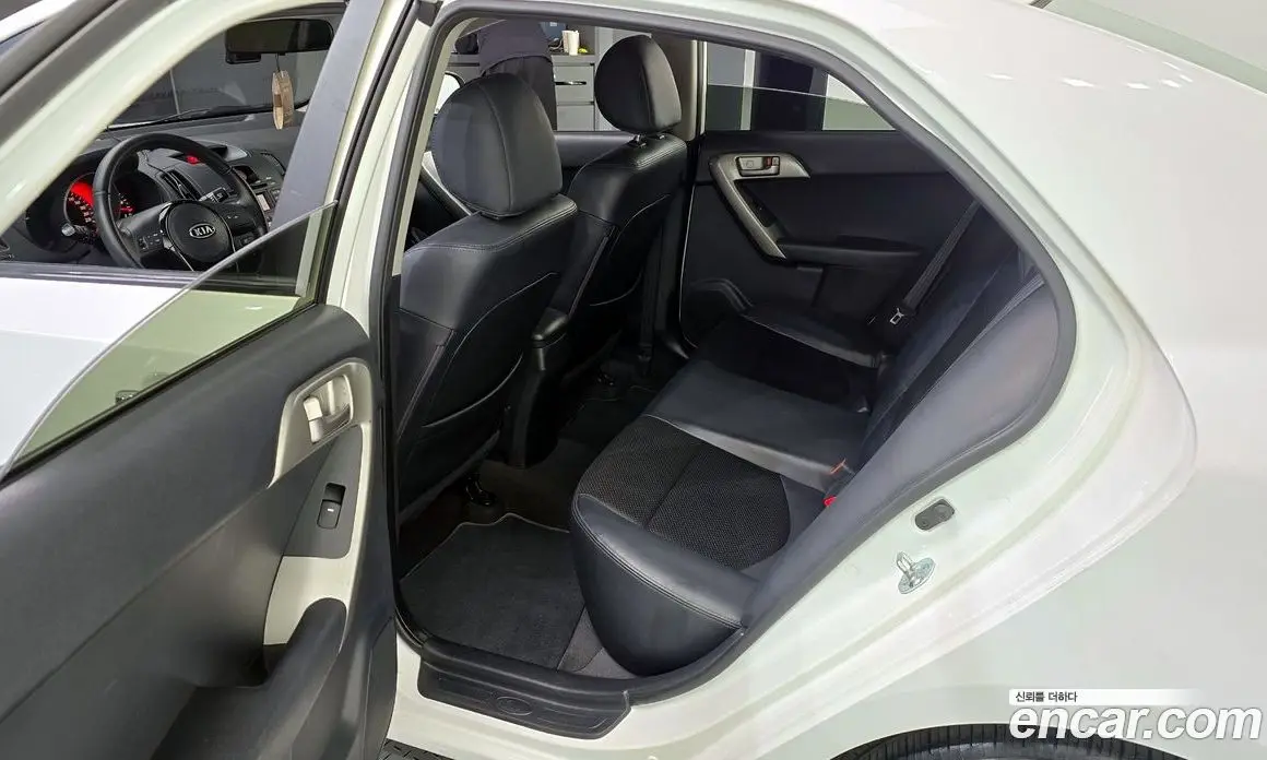 Kia Porte 2008 1.6 автомат (гидро), фото 11 Kia Porte 2008 1.6 автомат (гидро), фото 11