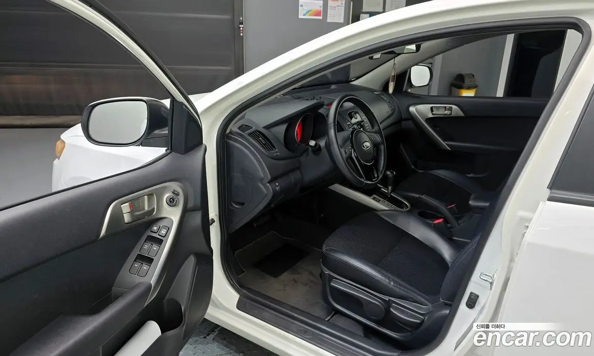 Kia Porte 2008 1.6 автомат (гидро), фото 10 Kia Porte 2008 1.6 автомат (гидро), фото 10