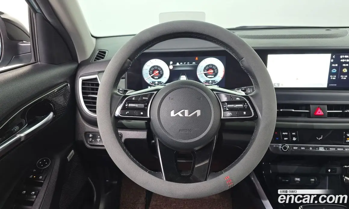 Kia Seltos 2022 1.6 автомат (гидро), фото 13 Kia Seltos 2022 1.6 автомат (гидро), фото 13