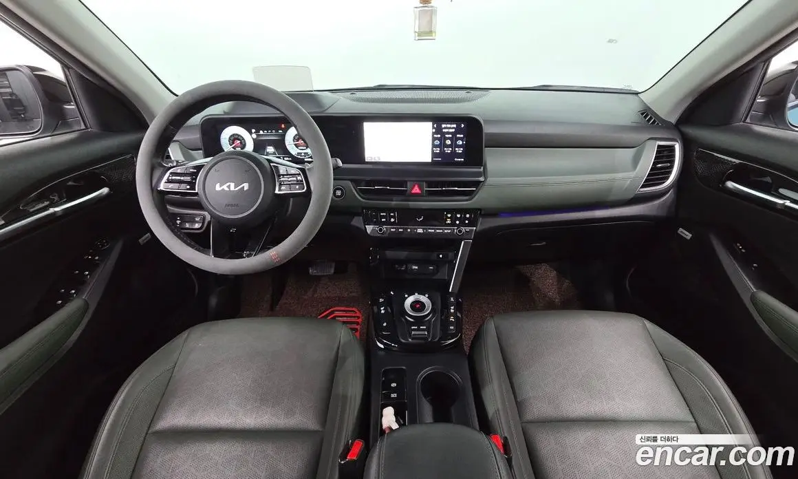 Kia Seltos 2022 1.6 автомат (гидро), фото 7 Kia Seltos 2022 1.6 автомат (гидро), фото 7
