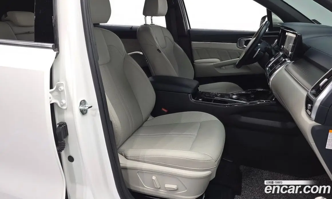 Kia Sorento 2022 1.6 автомат (гидро), фото 12
