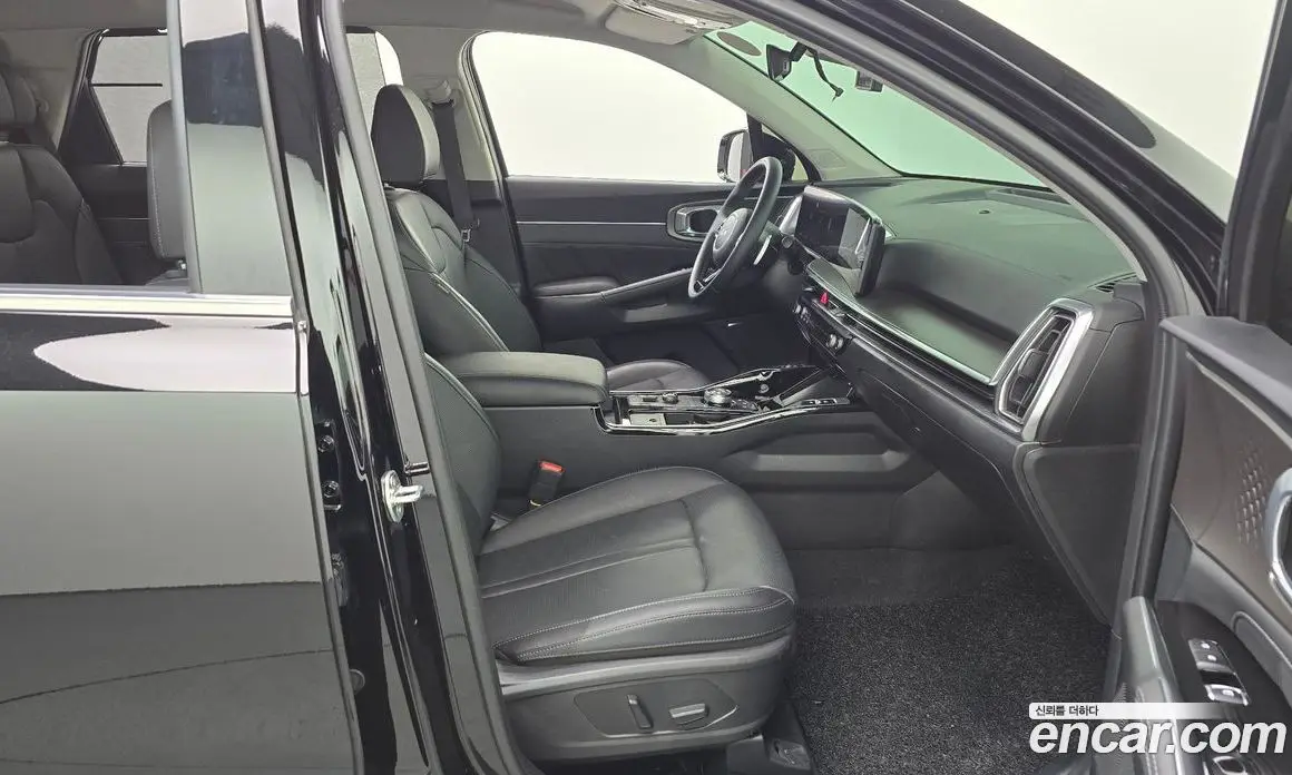Kia Sorento 2023 2.2 автомат (гидро), фото 11
