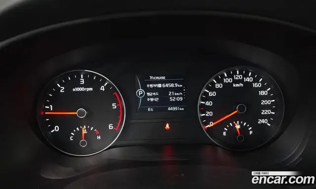 Kia Sportage 2018 2.0 автомат (гидро), миниатюра 8