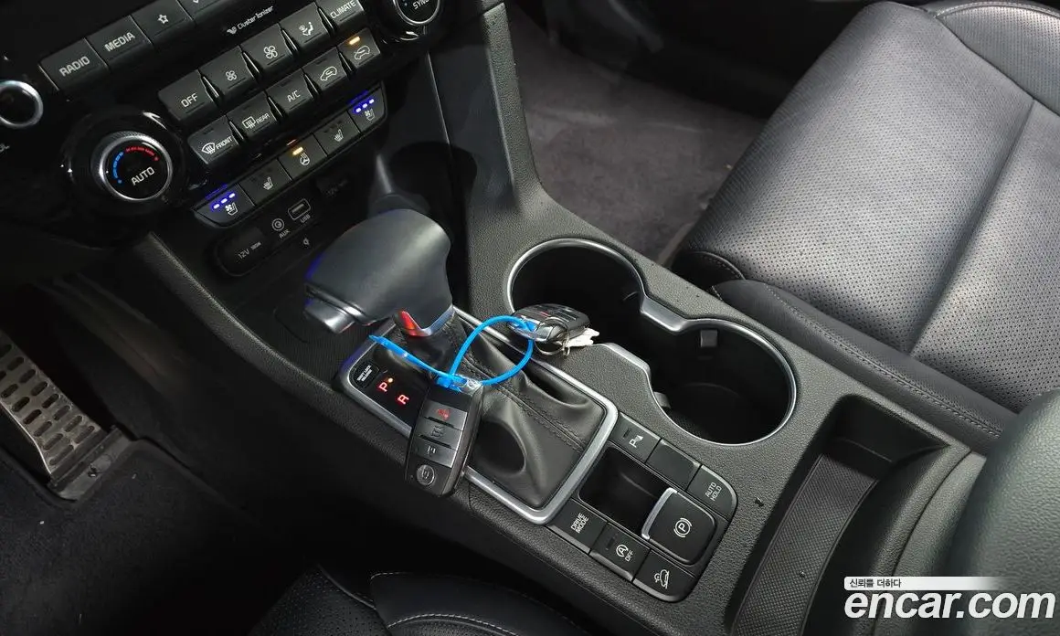 Kia Sportage 2018 2.0 автомат (гидро), фото 9