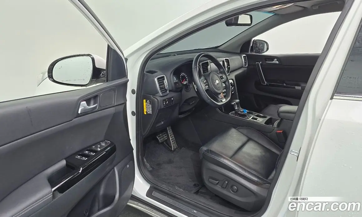 Kia Sportage 2018 2.0 автомат (гидро), фото 10